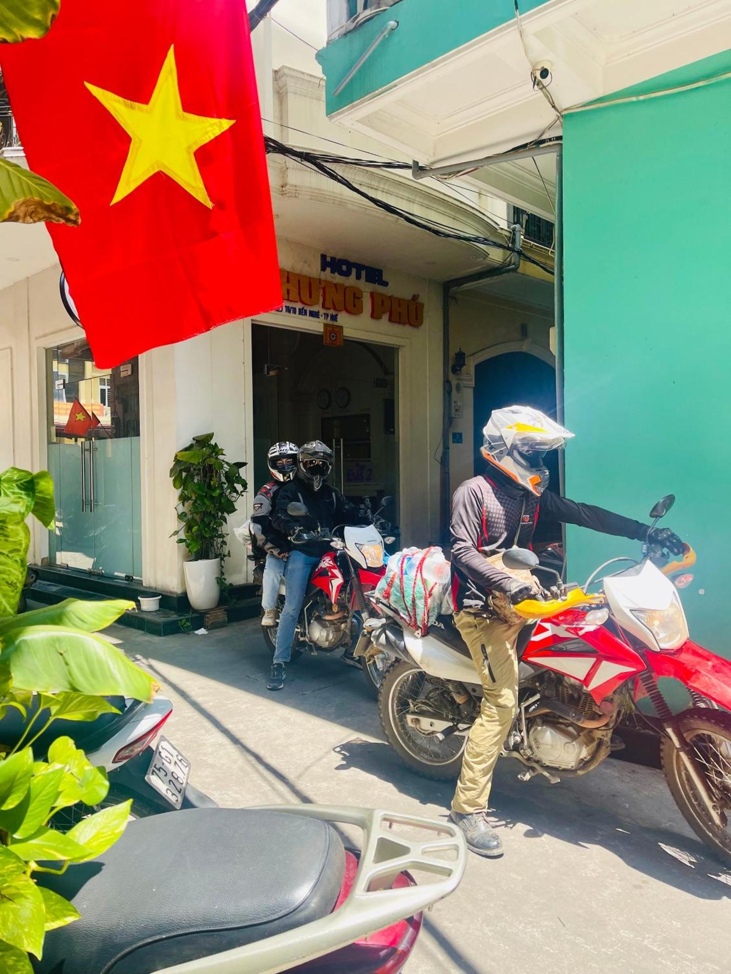 Eva Hotel Hue Exterior foto